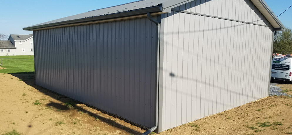 Pole building 5k seamless gutter installation