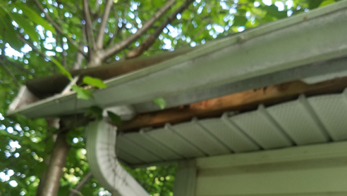 reattaching a gutter